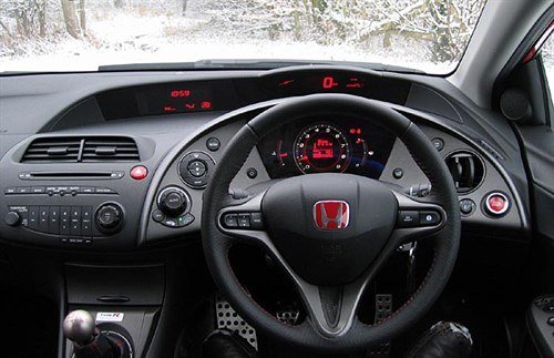 Hon Civic R 07 Dash 700