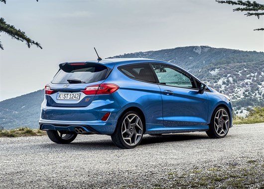 2018Ford Fiesta ST_Performance Blue _02