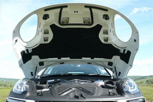 Porsche Macan S Clamshell Bonnet