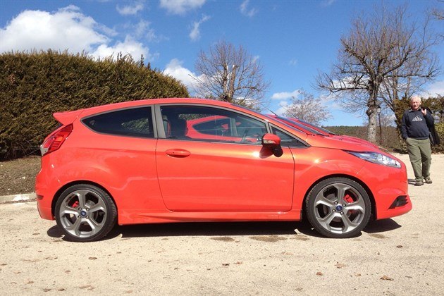 Ford Fiesta ST 2013 Side FR