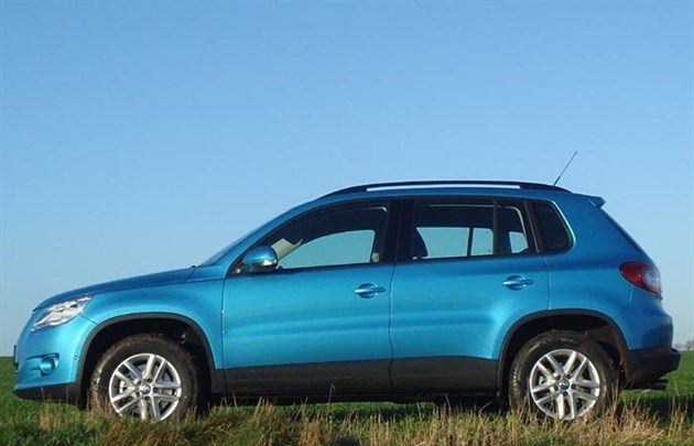 VW Tiguan T Side 700