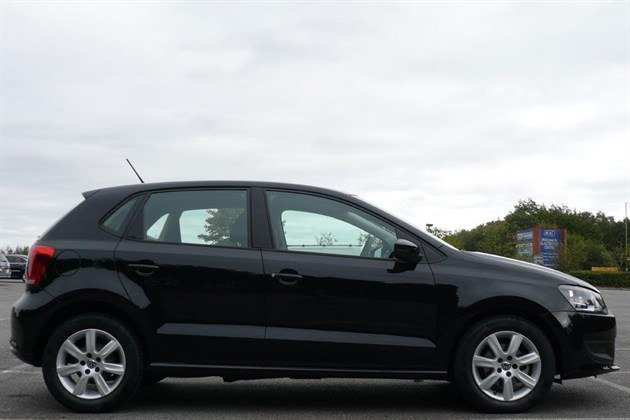 VW Polo V 5-dr Side 700