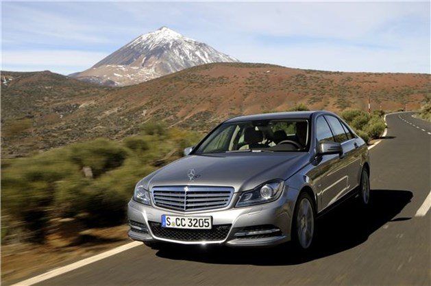 Photo Mercedes C-Clsss 2011 F34 Monuntains Background