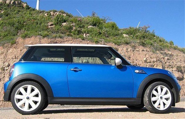 MINI Cooper R56 Side Blue