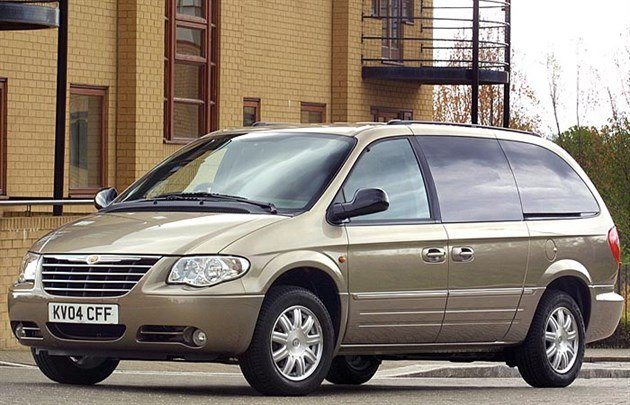 Chry G Voy 04 F34 700