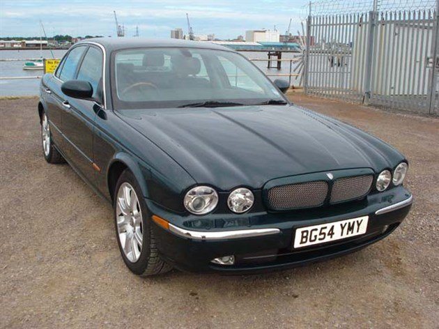Jaguar XJ8 4.2SE 2004 Barons