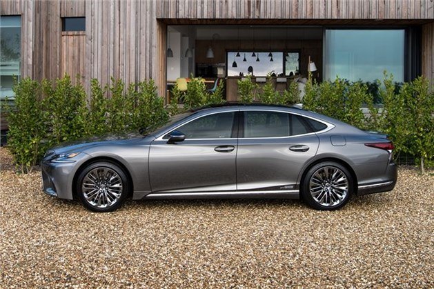Lexus LS500h 2018 Side