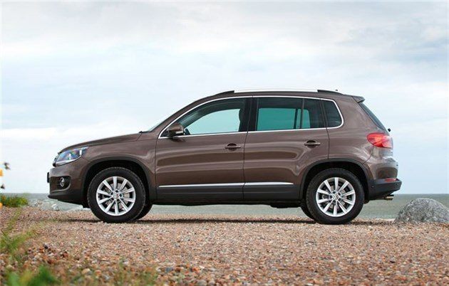 Volkswagen Tiguan 2011 Side