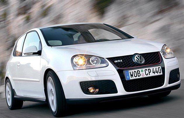 VW Golf V GTi 05 White 700