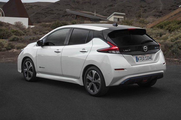 Nissan Leaf 2018 R34 Carpark