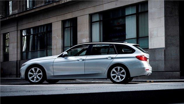 BMW 330D Touring 2012 Side