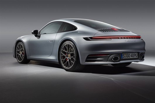 Porsche 911 2019 (1)