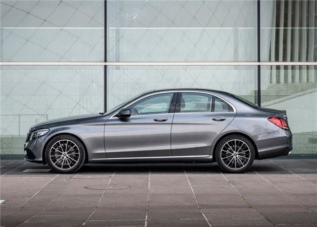 Mercedes W204 C200e Side