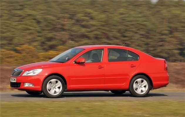 Skoda Octavia C 2011 Side Speed Red