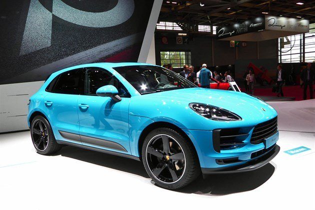 Porsche Macan 2019 F34 Blue 2 Paris 2018
