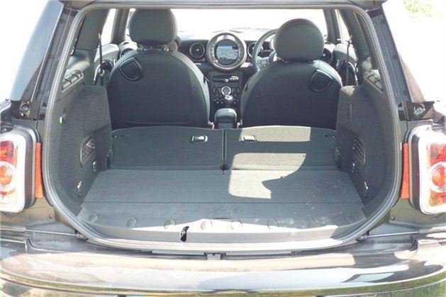 MINI Clubman Hampton Load