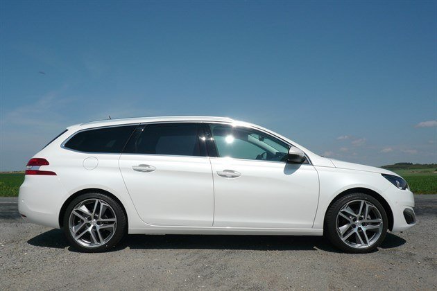 Peugeot 308 SW 2014 White Side