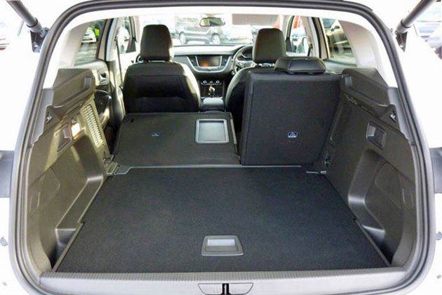 Vauxhall Grandland X Load 2