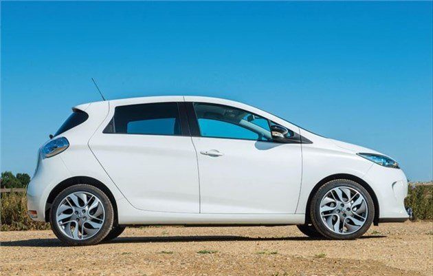 Renault Zoe Side White