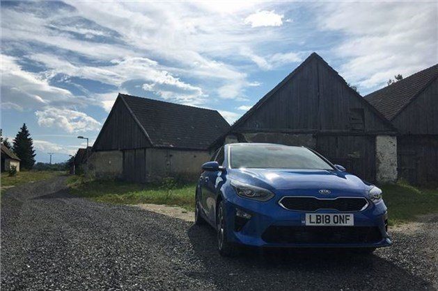 Kia Ceed 2018 First -Ed F34 Sheds