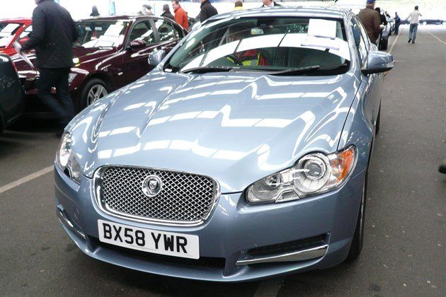 Jaguar XF 2.7d Bbsh 26 10 2011