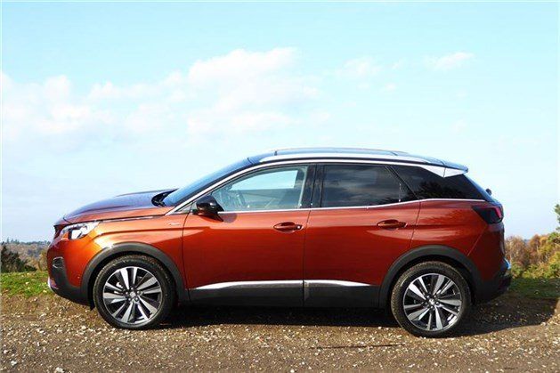 Peugeot 3008 LT 2019 Side