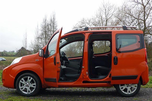 FIAT QUBO Doors 700