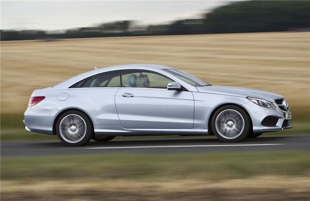 Mercedes E-Class Coupe 2013 Side Speed