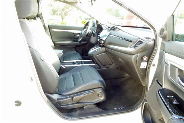 Honda CR-V Hybrid 2019 Front Passenger Seat 1