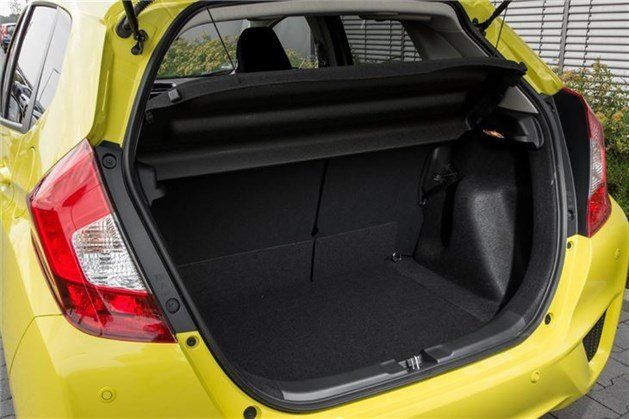 Honda Jazz 2017 Load