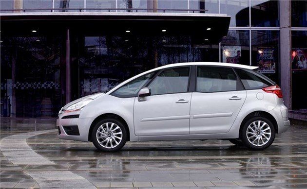 Citroen C4 Picasso 2011 Side