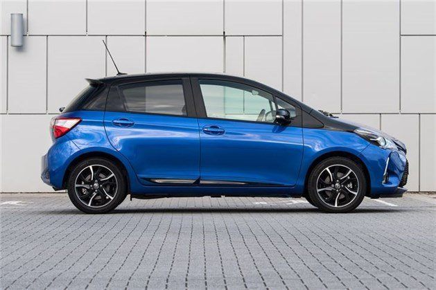 Toyota Yaris 2017 Side Blue