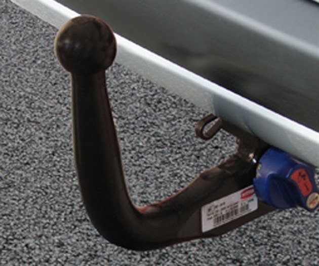 Witter Swan Neck Detachable Towbar