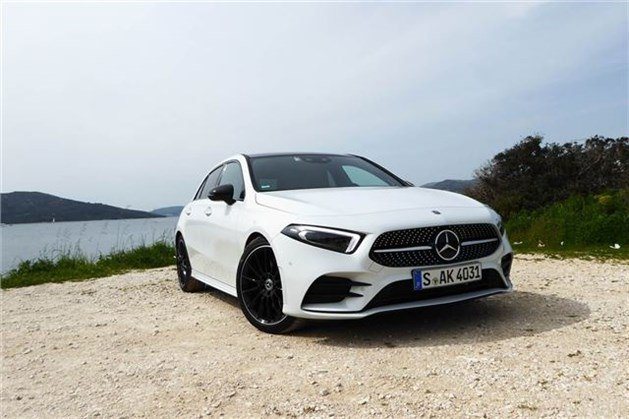 MB A200 2018 White F34 Static Lead (1)