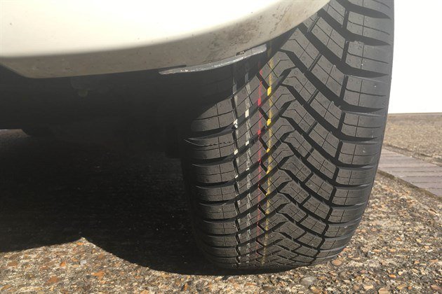 Continental All Season Contact On FIAT 500 (1)