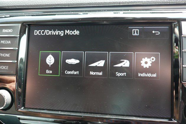 Skoda Superb Estate 7 2015 Drive Modes