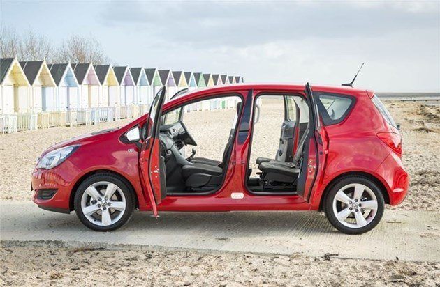 Vauxhall Meriva 2014 Side Doors Open