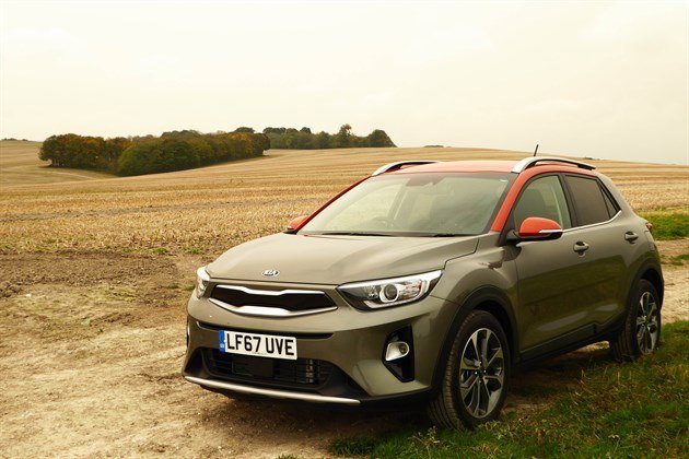 KIA Stonic Orange Top F34 Higher