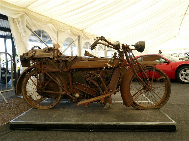 Motorbike Rusty Historics