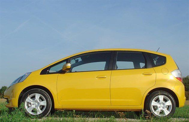 Honda Jazz 2009 Side 700 (1)