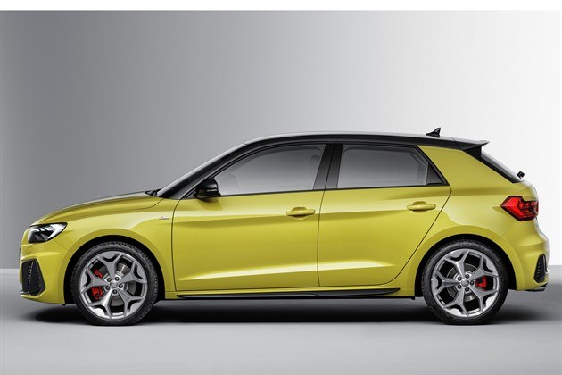 Audi A1 Sportback Side Yellow (1)