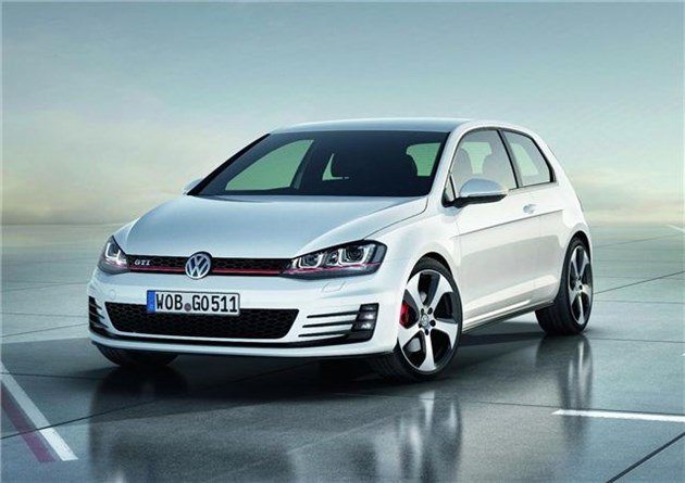VW Golf VII GTI F34 White