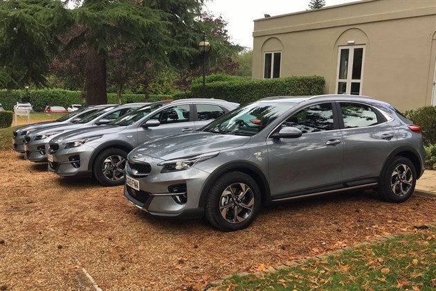 KIA X-Ceed 2019 1.0 GDI Line Up 2 (1)