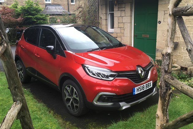 Renault Captur GT Line 2019 F34 House