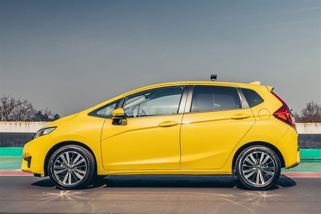 Honda Jazz 2019 Side Yellow