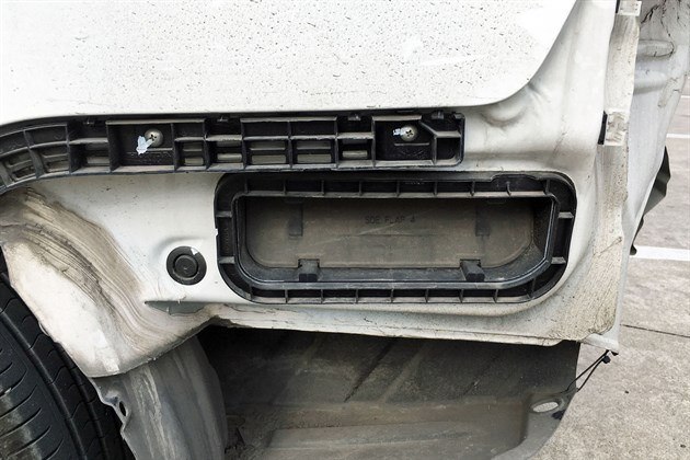 Cabin Vent Behind Bumper Valence