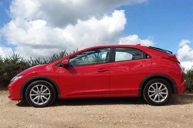 Honda Civic 1.8i ES 2012 Side