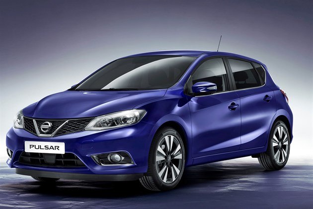 Nissan Pulsar 2014 F34