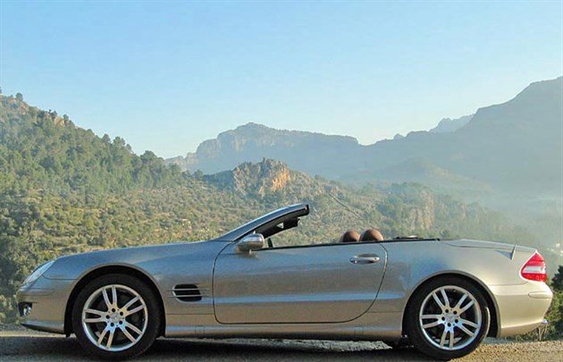 MB SL500 06 Side 700