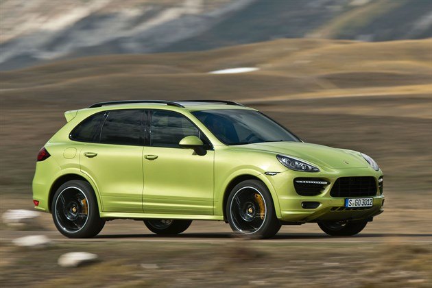 Porsche Cayenne GTS 2019 F34 Green